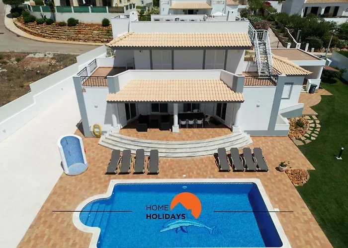 #102 V5 Clube By Holidays *