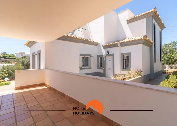 #102 V5 Clube By Holidays