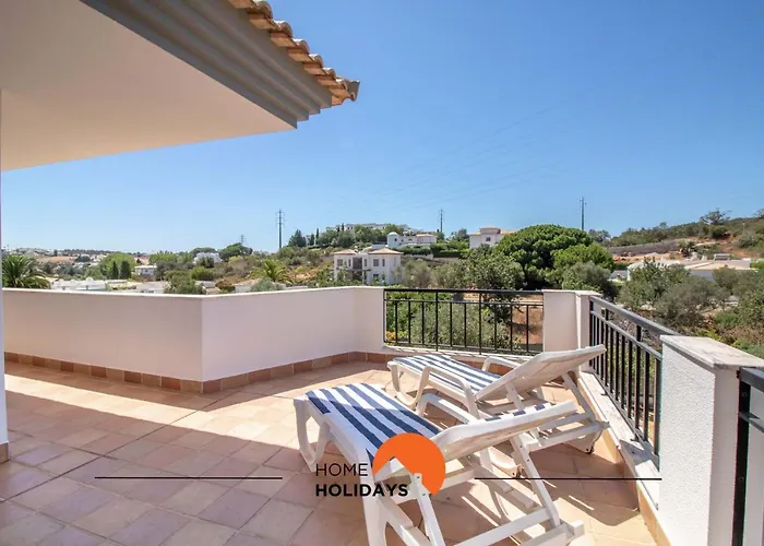 #102 V5 Clube By Holidays